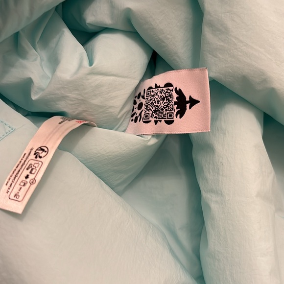 Faye puffer full over - Picture 8 of 8